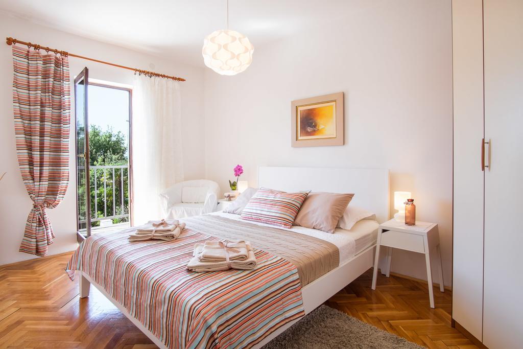 Apartment Katarina Malinska Ruang foto